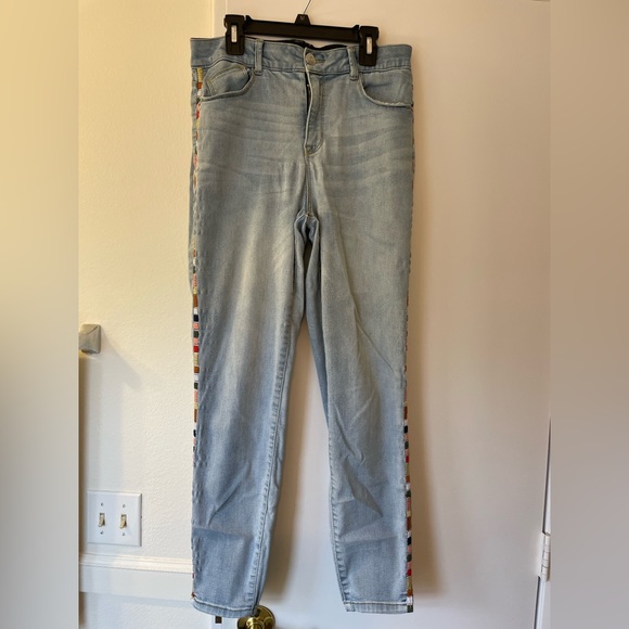 Knox Rose embroidered jeans - Picture 1 of 4